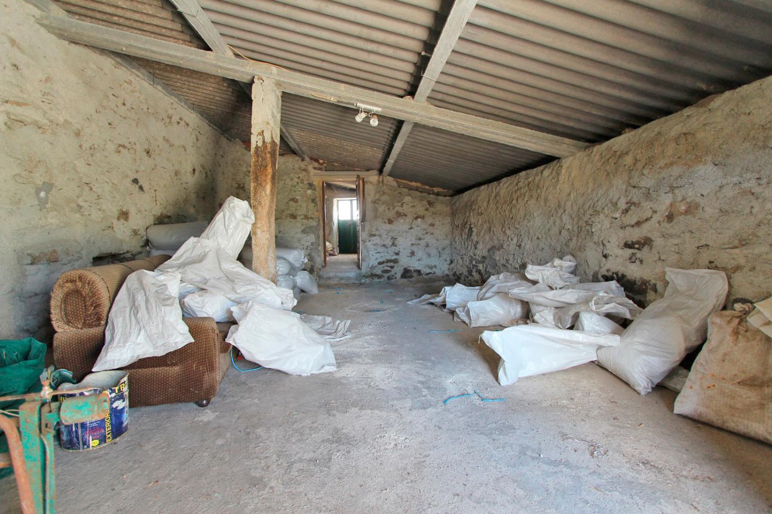  te koop dorpshuis Malpartida Almeida 13