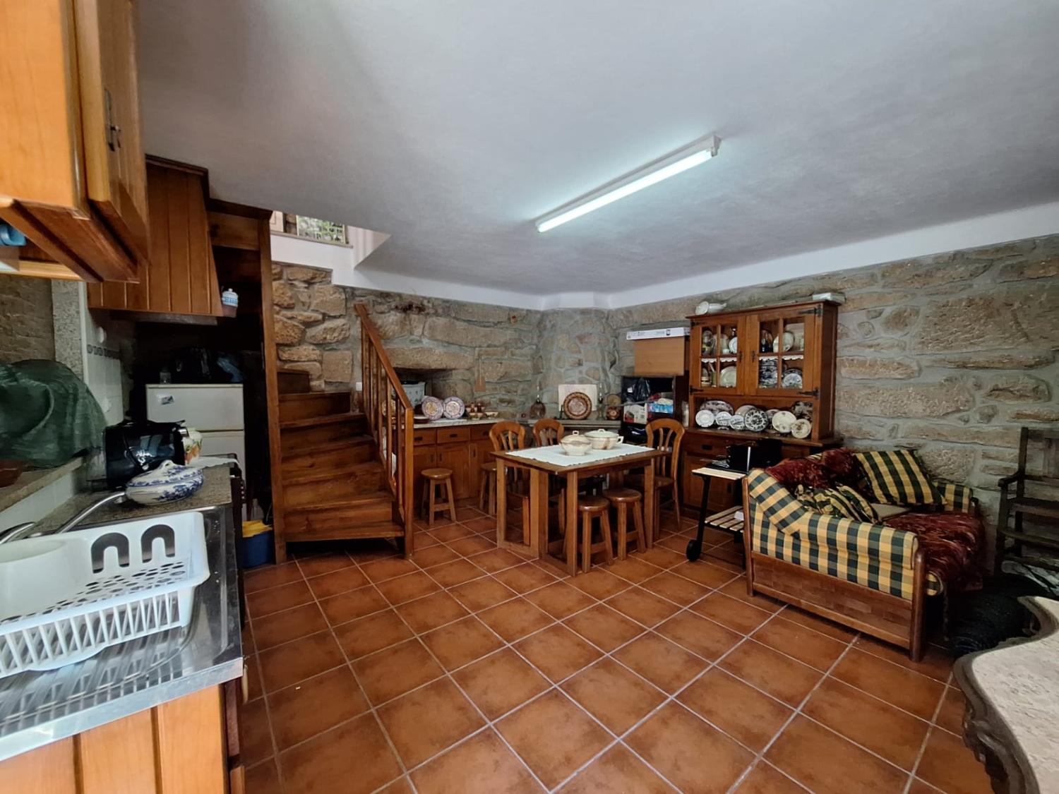  te koop dorpshuis Outeiro de Gatos Mêda 8
