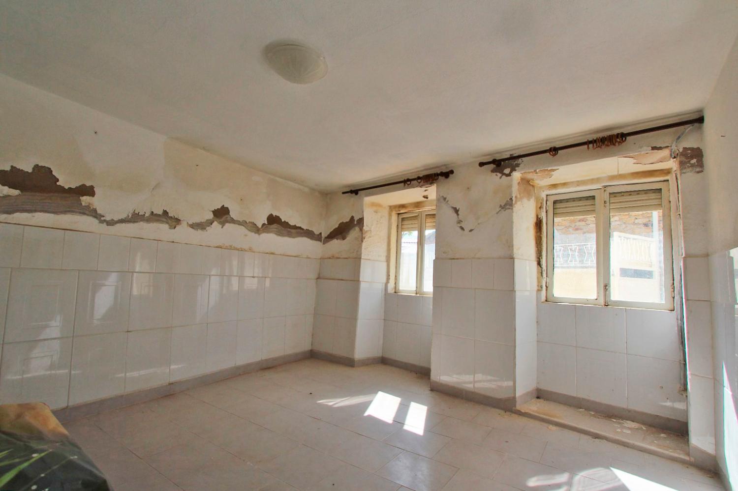  te koop dorpshuis Malpartida Almeida 12